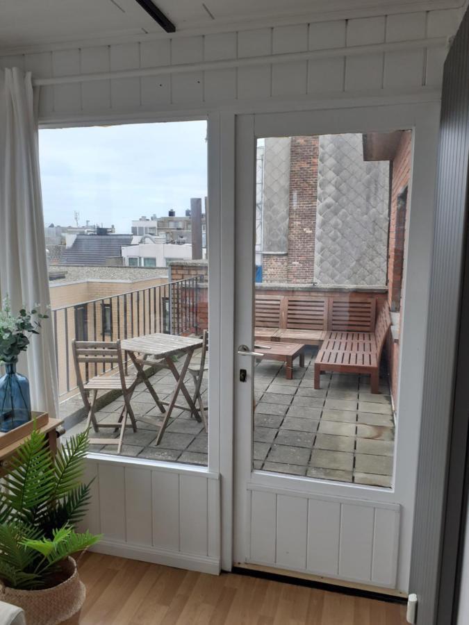 Апартаменты Gezellig Centraal Gelegen Penthouse Oostende Экстерьер фото
