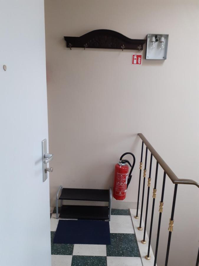 Апартаменты Gezellig Centraal Gelegen Penthouse Oostende Экстерьер фото