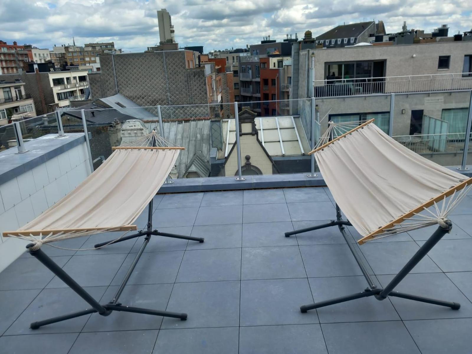 Апартаменты Gezellig Centraal Gelegen Penthouse Oostende Экстерьер фото